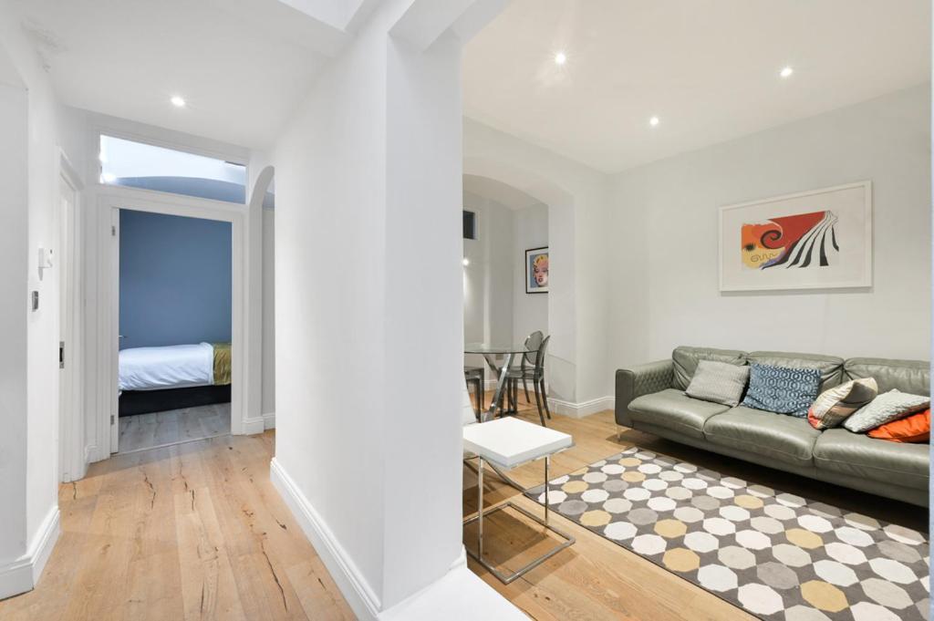 Apartamento Cozy Hideaway In South Ken! Londres Exterior foto