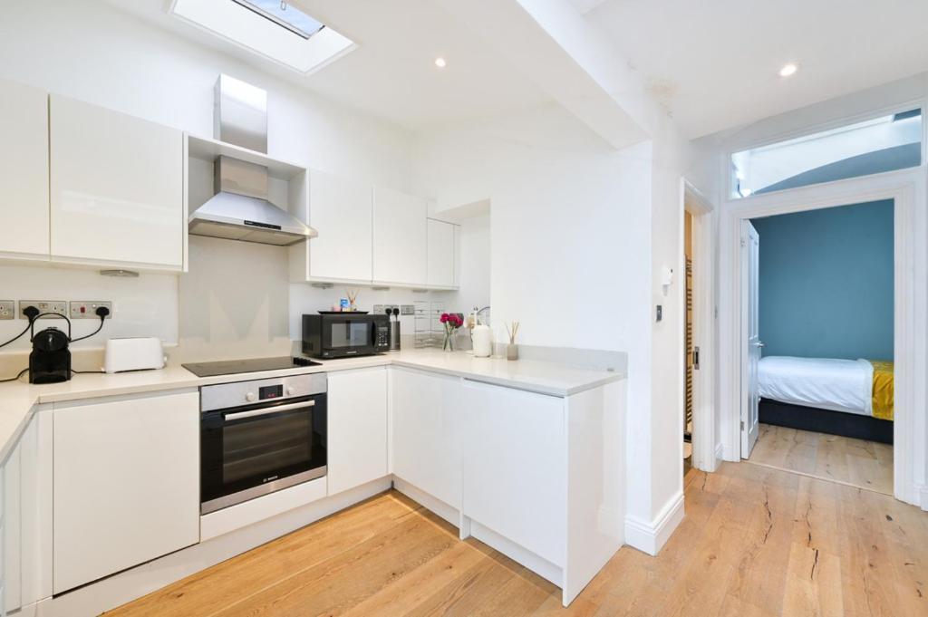 Apartamento Cozy Hideaway In South Ken! Londres Exterior foto